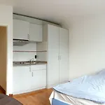 Apartment Swiss Star California - Self Check-in *