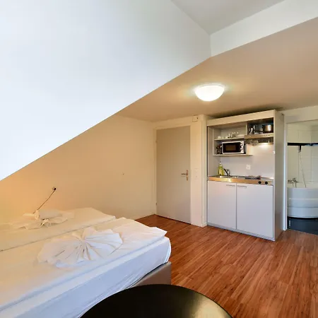 Swiss Star California - Self Check-in Lägenhet Zürich