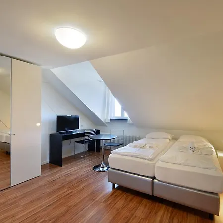 Apartment Swiss Star California - Self Check-in *