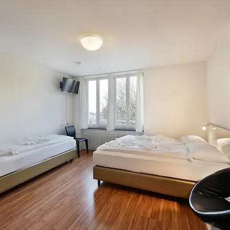 Swiss Star California - Self Check-in *