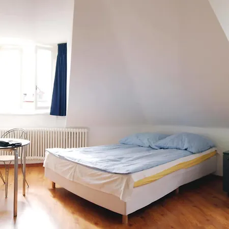 Swiss Star California - Self Check-in Apartment