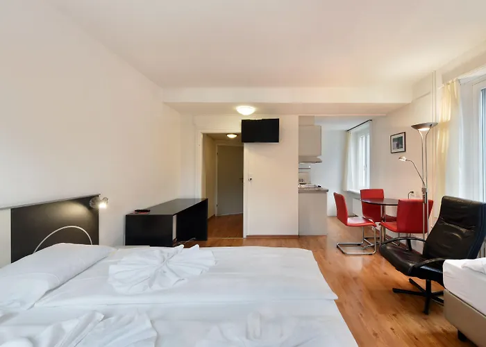 Swiss Star California - Self Check-in Apartment *