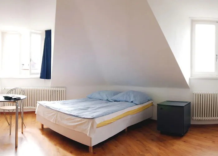 Swiss Star California - Self Check-in Apartment