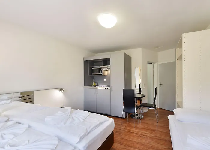 Swiss Star California - Self Check-in Apartment