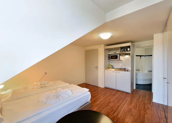 Swiss Star California - Self Check-in Appartamento Zurigo