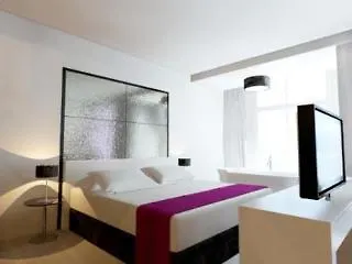 Swiss Star California - Self Check-in Цюрих