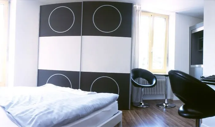 Apartment Swiss Star California - Self Check-in Zurich