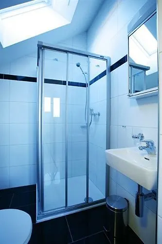 Swiss Star California - Self Check-in Apartment