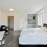 Swiss Star California - Self Check-in Apartamento *