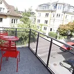 Apartamento Swiss Star California - Self Check-in