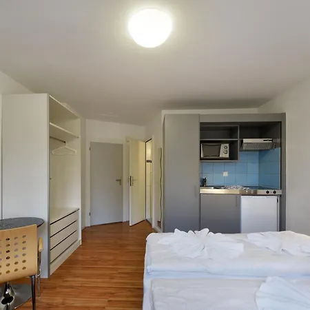 Swiss Star California - Self Check-in Apartmán