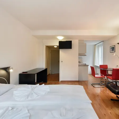 Swiss Star California - Self Check-in Apartamento *