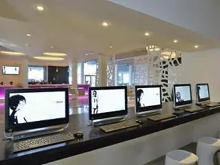 Swiss Star California - Self Check-in *