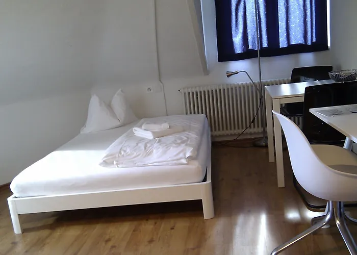 Swiss Star California - Self Check-in *