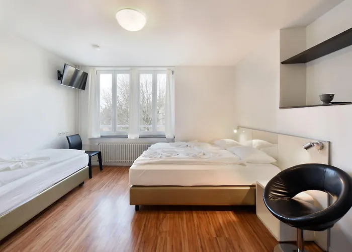 Swiss Star California - Self Check-in 苏黎世